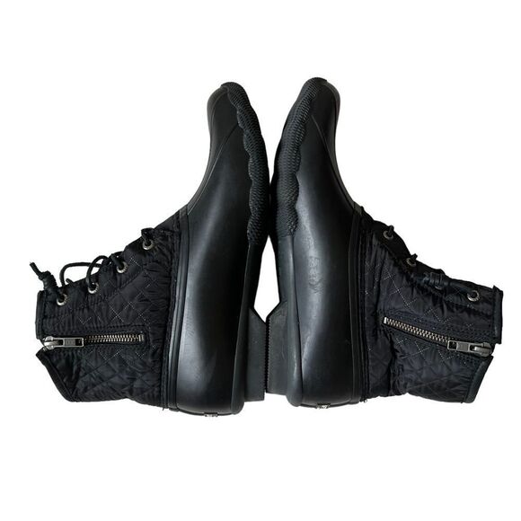 Sperry | Saltwater Nylon Quilted Duck Boots - Picture 11 of 13